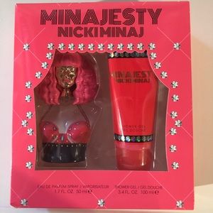 Nicki Minaj minajasty perfume shower gel gift set, BNIB never opened